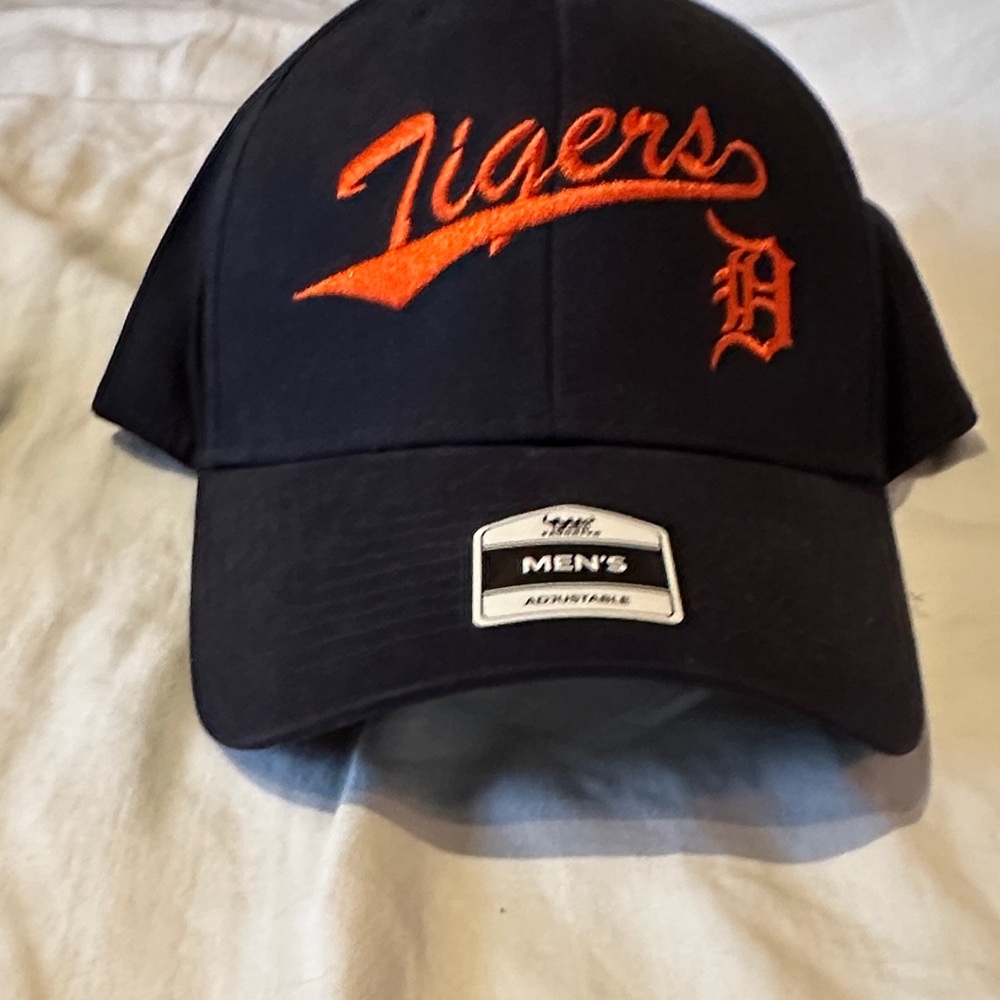 NWT-Tigers Navy and Orange Cap